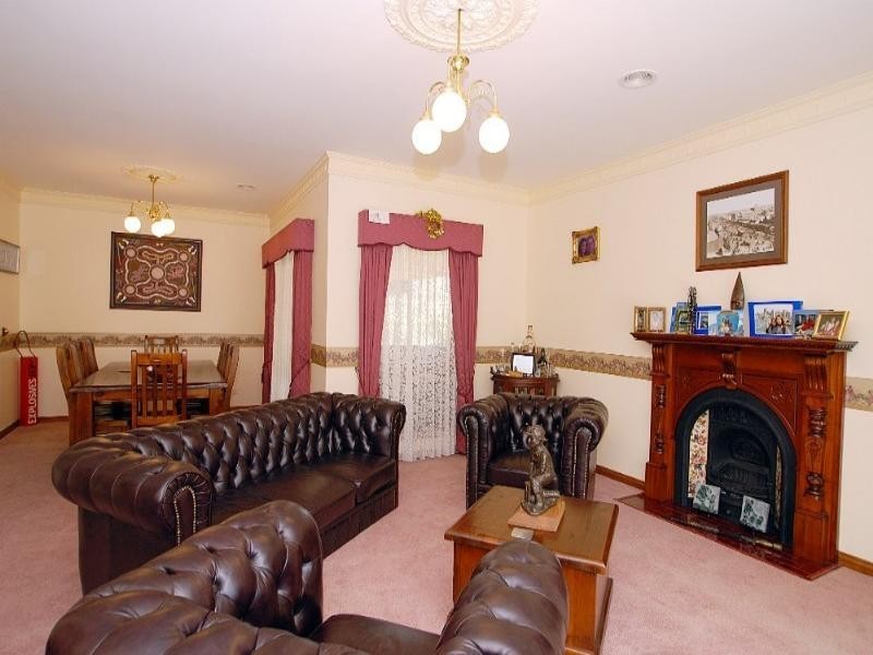 14 Glenview Place, Lysterfield VIC 3156