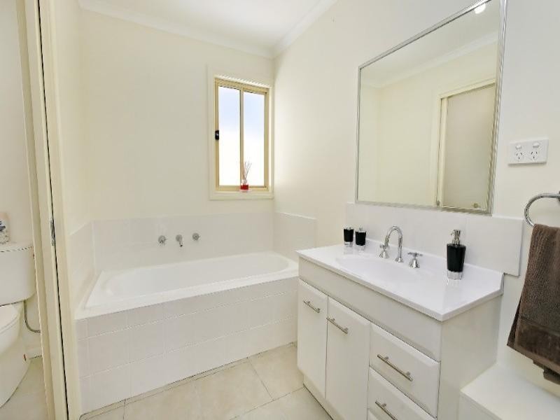 3/67 Scoresby Road, Bayswater VIC 3153