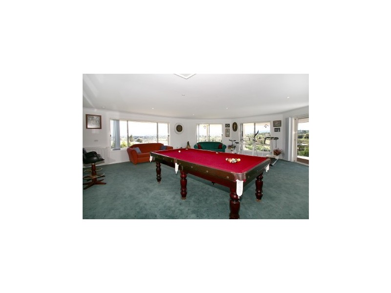 6 Jack Robbie Court, Narre Warren North VIC 3804