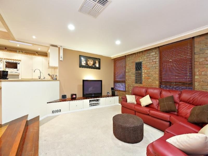 72 Grayson Drive, Scoresby VIC 3179