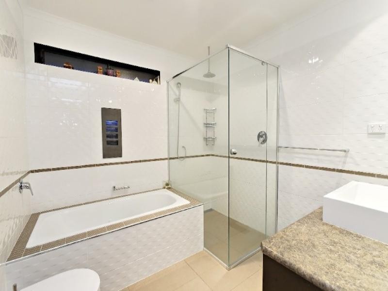 72 Grayson Drive, Scoresby VIC 3179