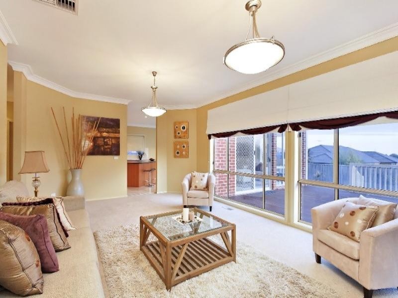 115 Robinswood Parade, Narre Warren South VIC 3805