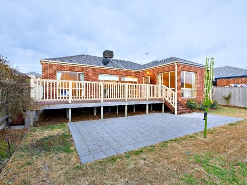 115 Robinswood Parade, Narre Warren South VIC 3805