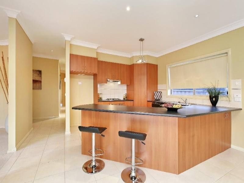 115 Robinswood Parade, Narre Warren South VIC 3805