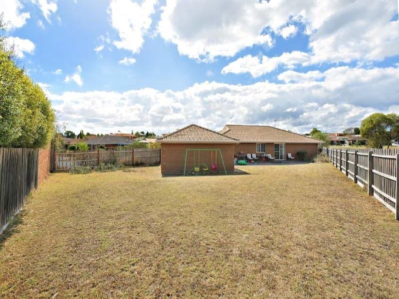 8 Maldon Court, Narre Warren VIC 3805