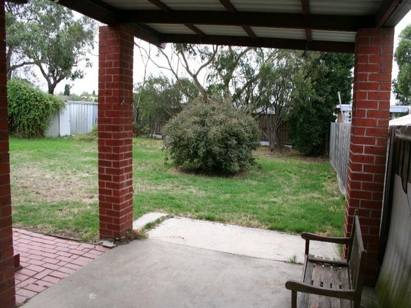 7 Taupo Crescent, Rowville VIC 3178