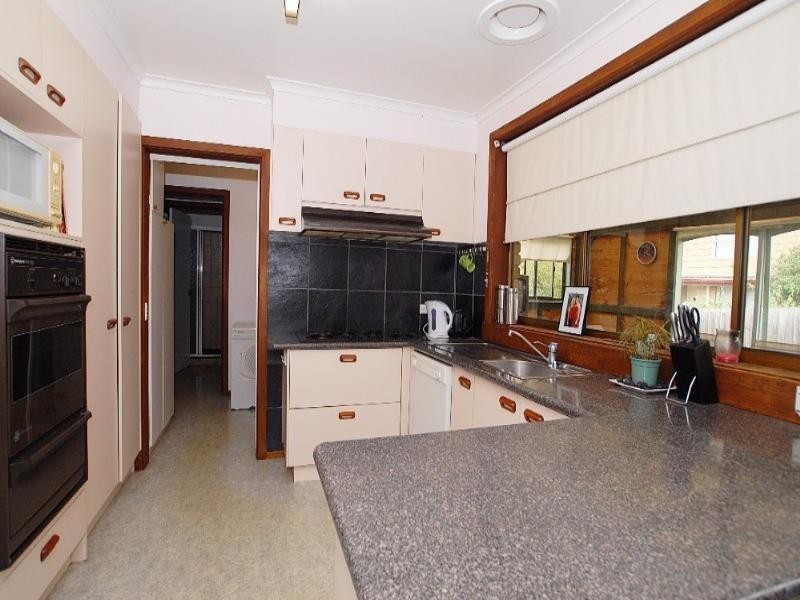34 Avalon Road, Rowville VIC 3178