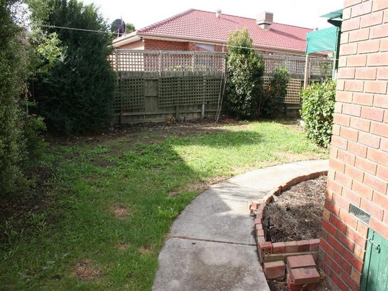 10 Trisha Drive, Rowville VIC 3178