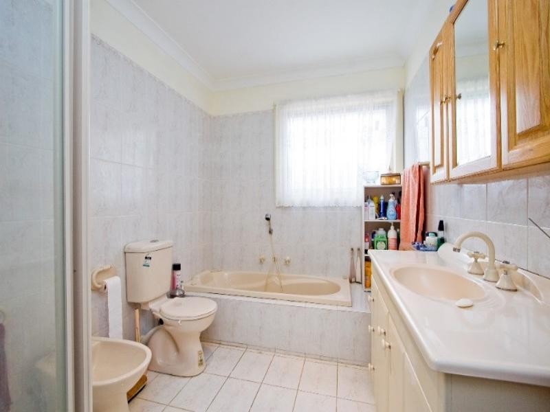 2 Elm Court, Scoresby VIC 3179