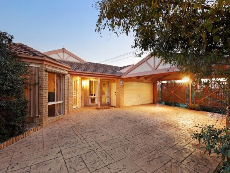 7 Harptree Close, Rowville VIC 3178