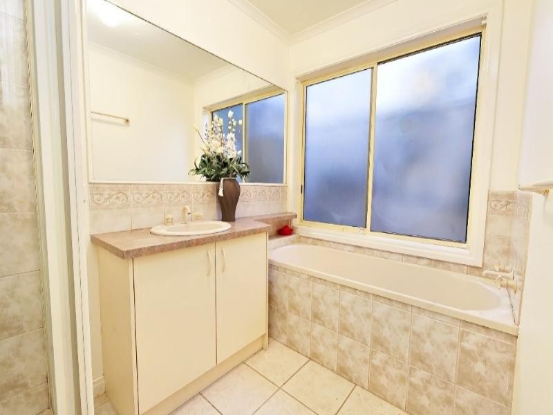 7 Harptree Close, Rowville VIC 3178