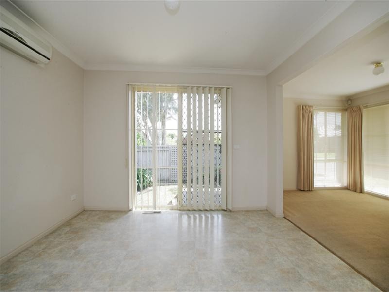 1/11 Lakeview Avenue, Rowville VIC 3178