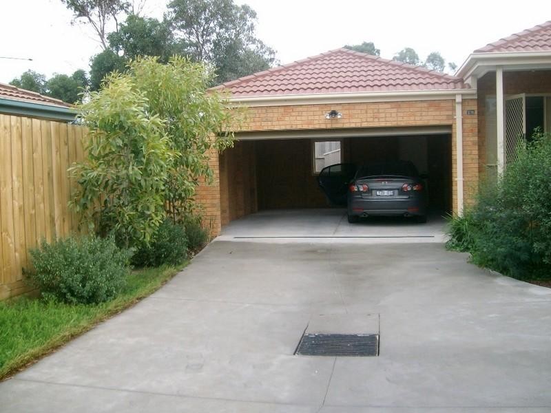 2/76 Willow Avenue, Rowville VIC 3178