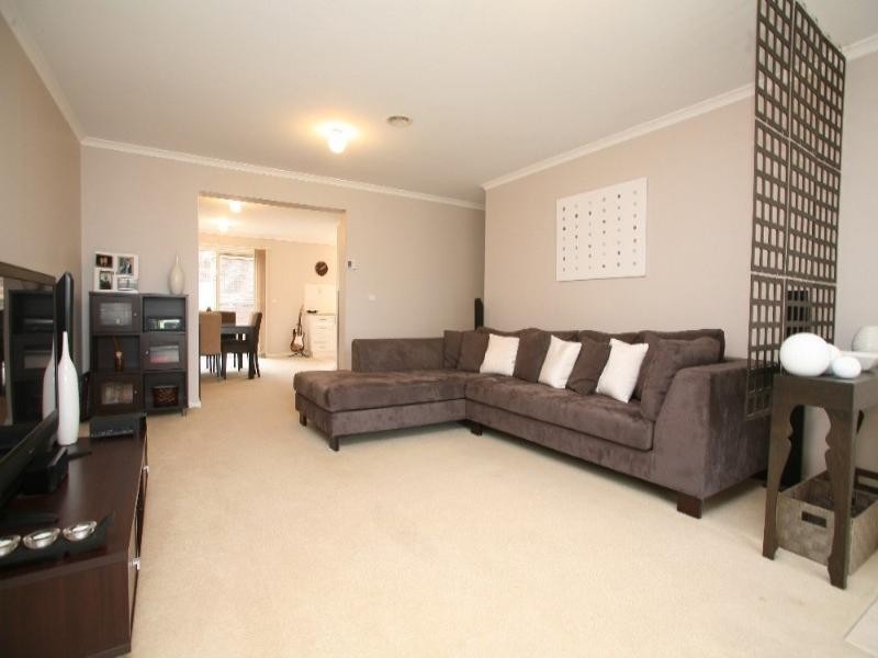 1/6-8 Canterbury Close, Rowville VIC 3178