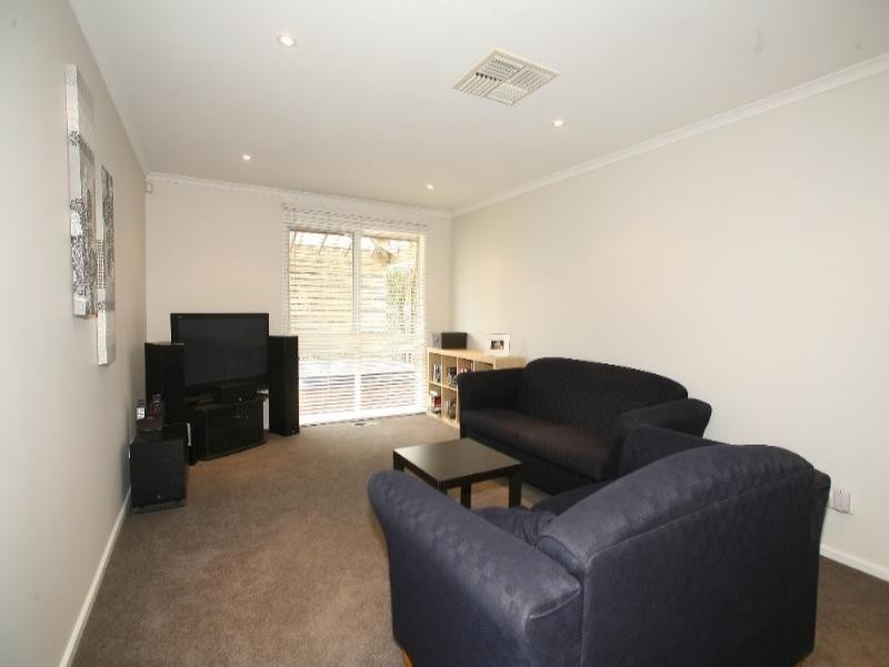 1 Bonaparte Place, Rowville VIC 3178