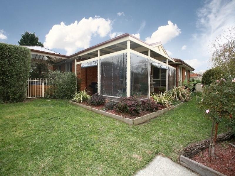 1 Bonaparte Place, Rowville VIC 3178