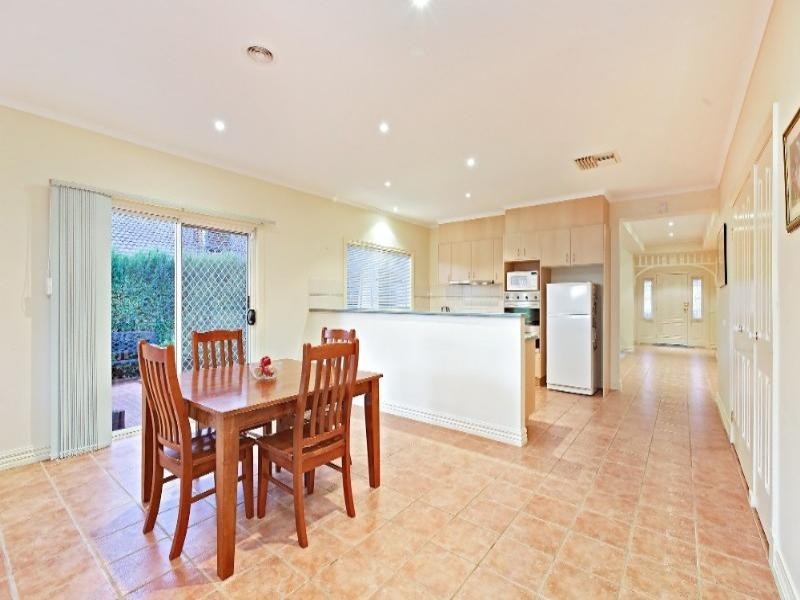 11 Joseph Court, Wantirna South VIC 3152