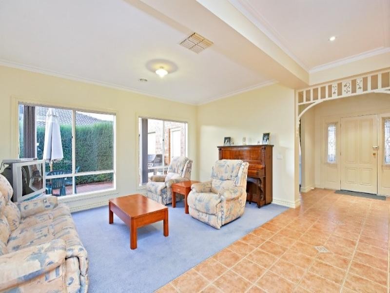 11 Joseph Court, Wantirna South VIC 3152