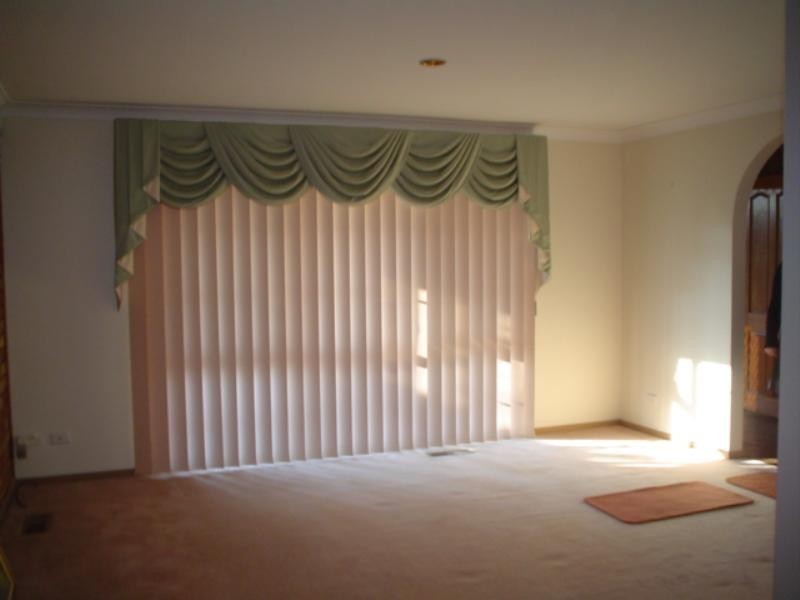 1 Gilligans Court, Rowville VIC 3178