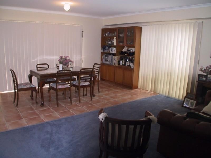 1/42 Woodside Drive, Rowville VIC 3178