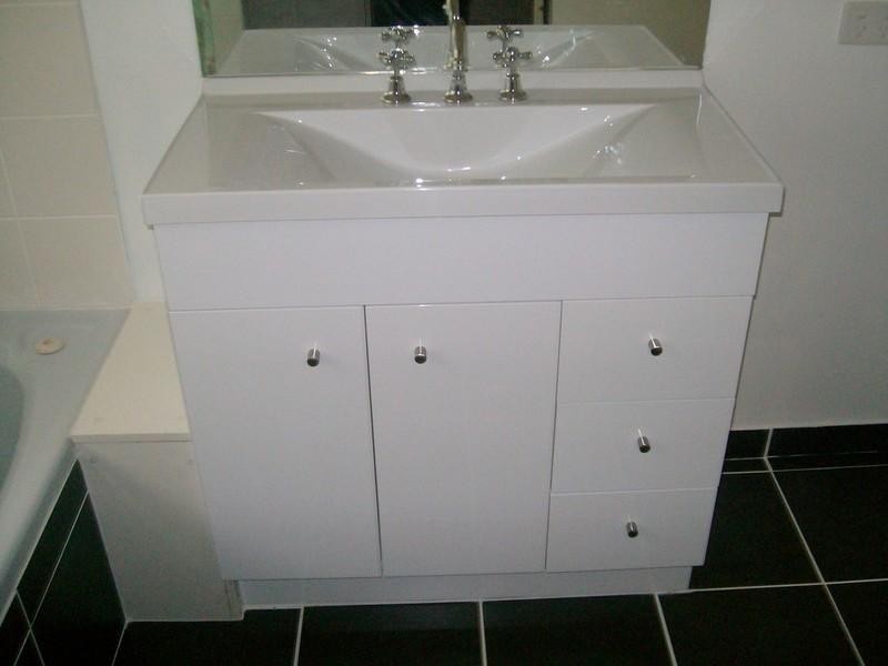 10 Snowgum Close, Rowville VIC 3178