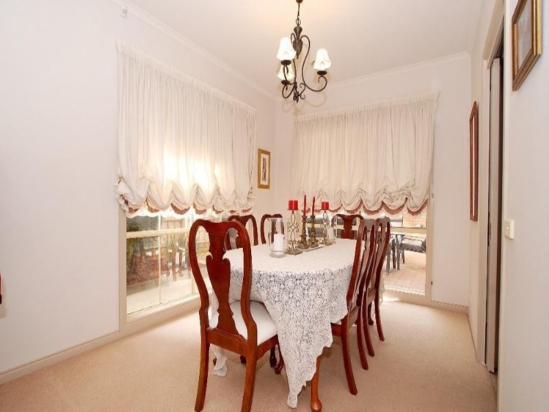9 Wattleview Rise, Scoresby VIC 3179