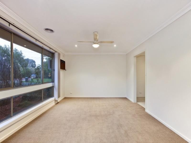 16 Lidgate Avenue, Rowville VIC 3178