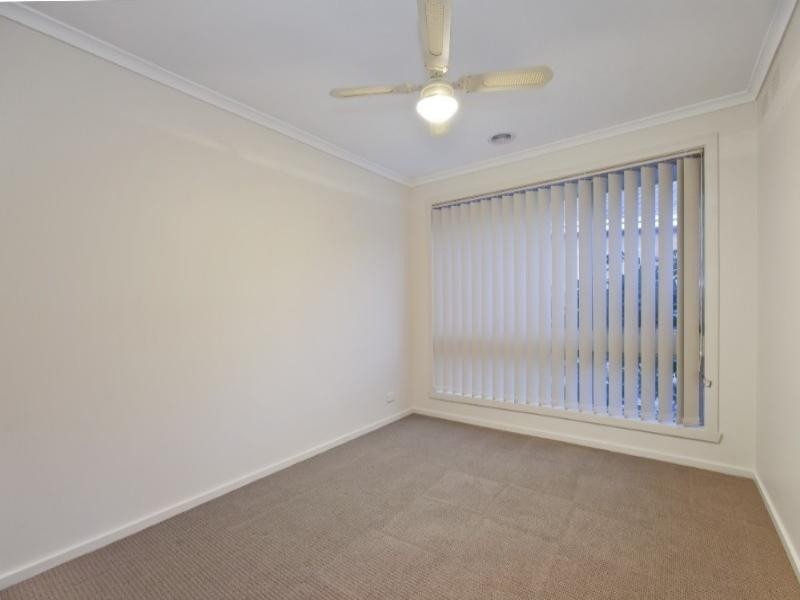 16 Lidgate Avenue, Rowville VIC 3178