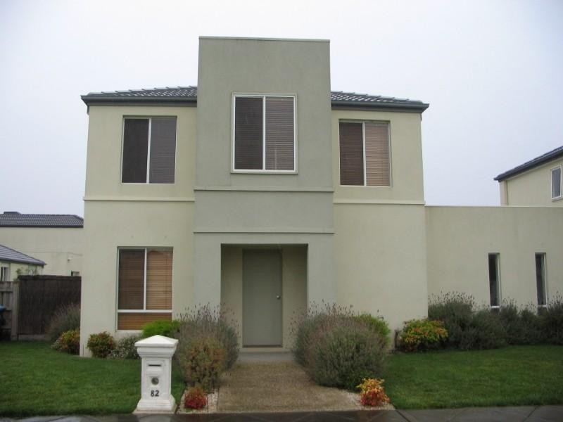 82 Sovereign Manors Crescent, Rowville VIC 3178