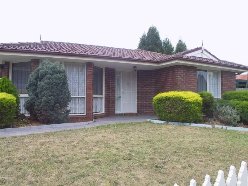 8 Marmont Place, Lysterfield VIC 3156