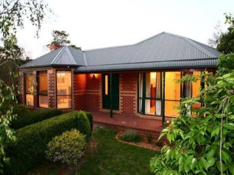 51 Simon Avenue, Rowville VIC 3178