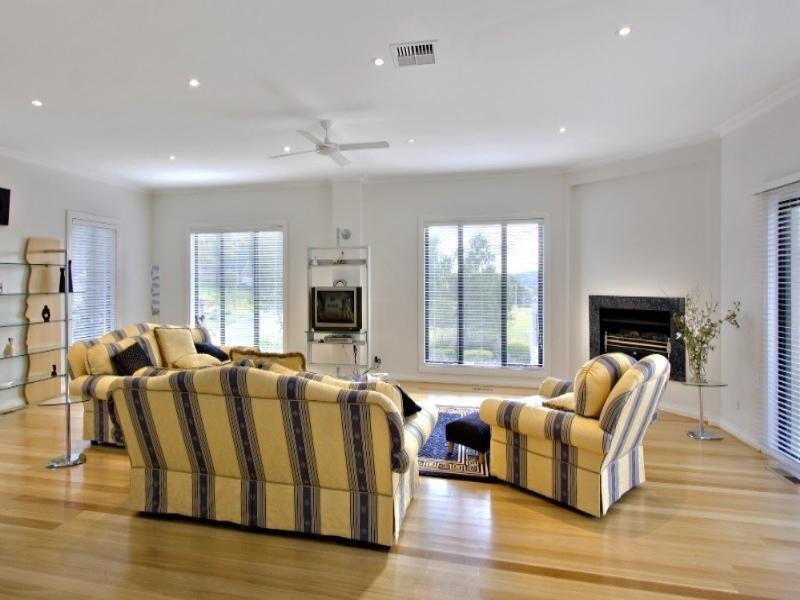 55 Parkside Boulevard, Lysterfield South VIC 3156