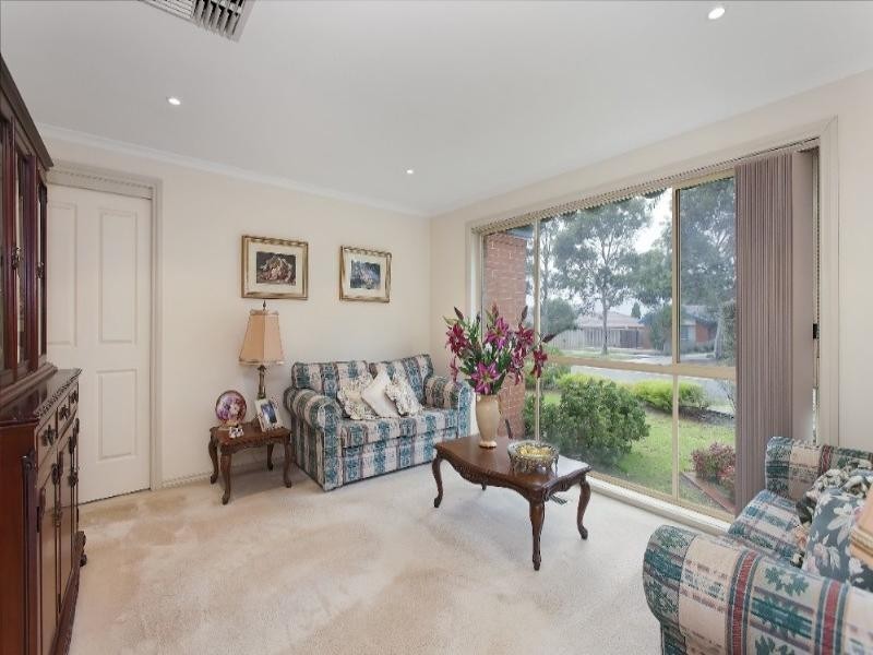 1A Turramurra Drive, Rowville VIC 3178