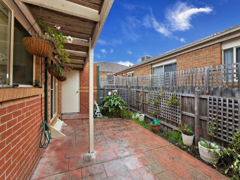 1A Turramurra Drive, Rowville VIC 3178