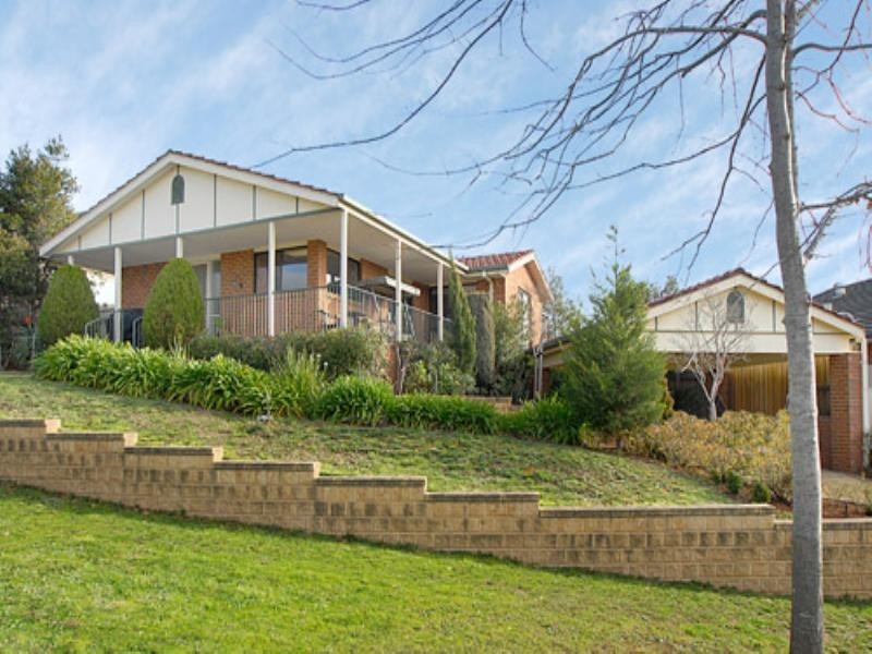 17 Pine View Court, Lysterfield VIC 3156