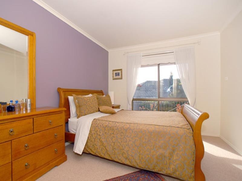 17 Pine View Court, Lysterfield VIC 3156