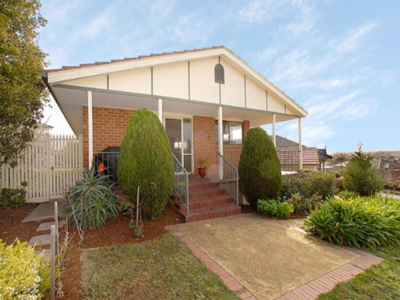 17 Pine View Court, Lysterfield VIC 3156