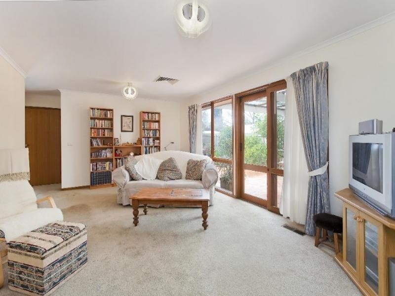 66 George Street, Scoresby VIC 3179