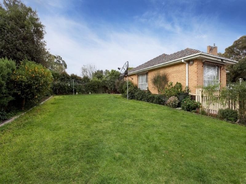 5 Rosehill Street, Scoresby VIC 3179