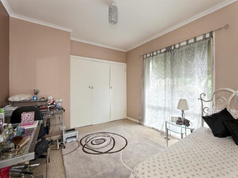 5 Rosehill Street, Scoresby VIC 3179