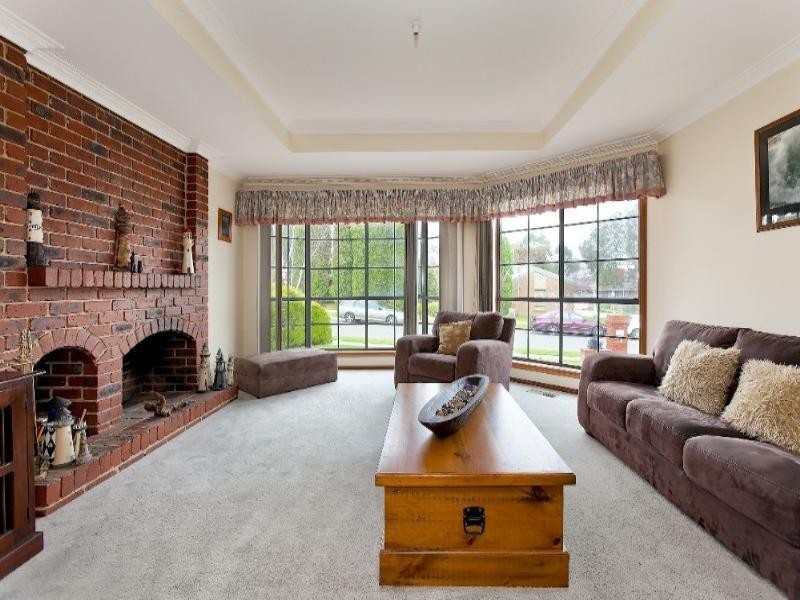 45 Clondara Drive, Rowville VIC 3178