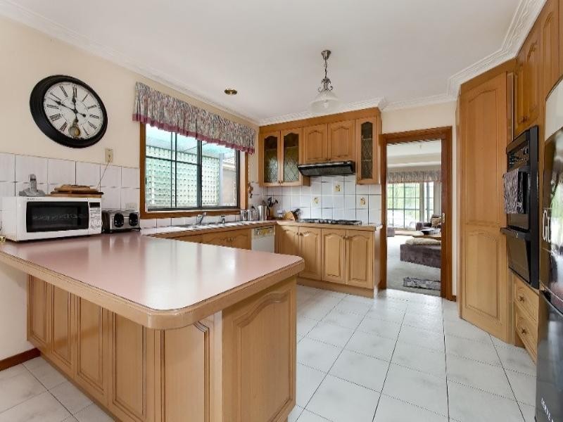 45 Clondara Drive, Rowville VIC 3178
