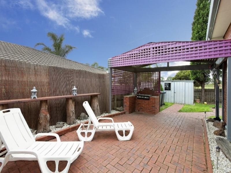 45 Clondara Drive, Rowville VIC 3178