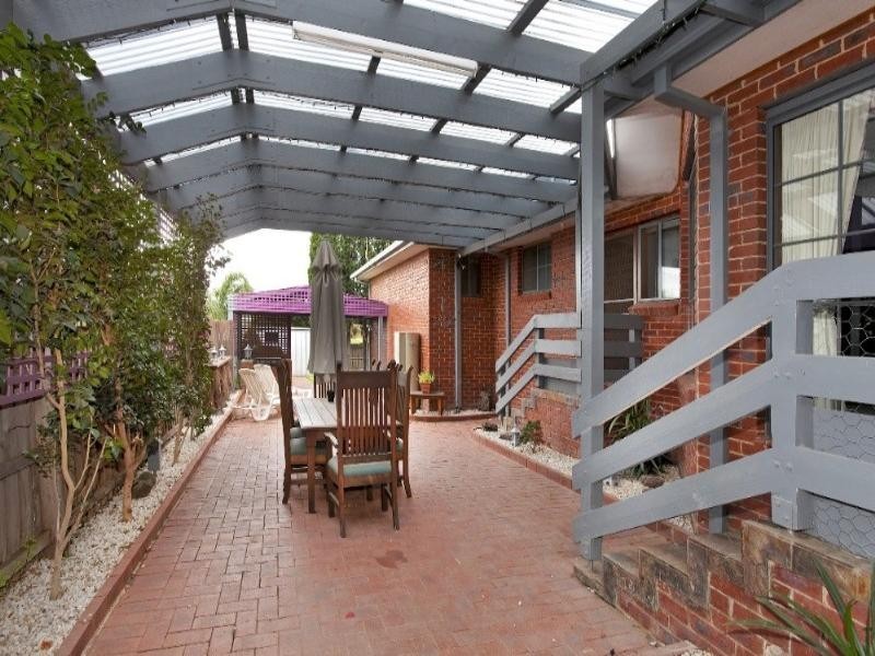 45 Clondara Drive, Rowville VIC 3178