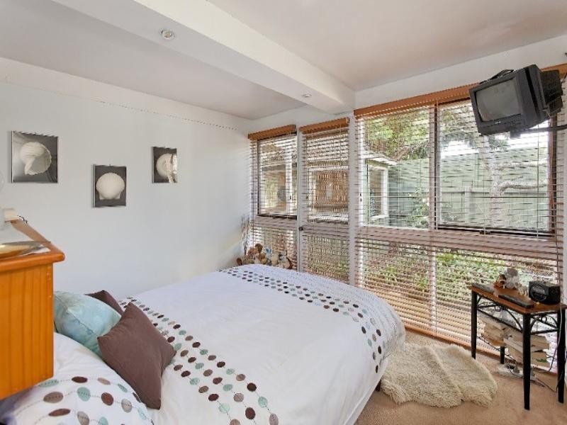 4 Vaucluse Court, Wheelers Hill VIC 3150