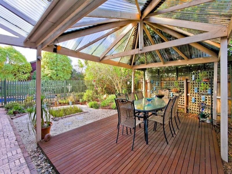 4 Vaucluse Court, Wheelers Hill VIC 3150