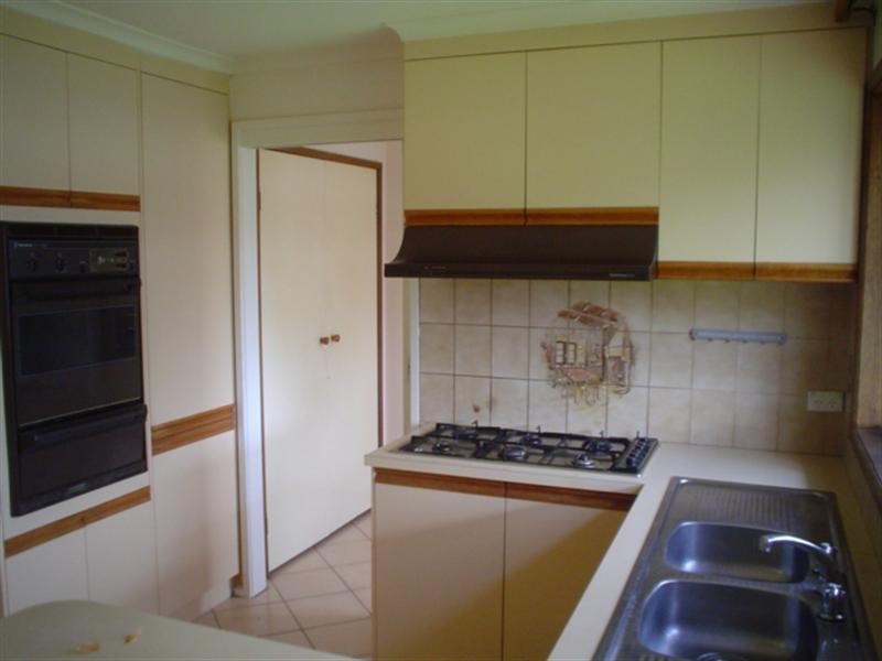 61 Balladonia Road, Rowville VIC 3178