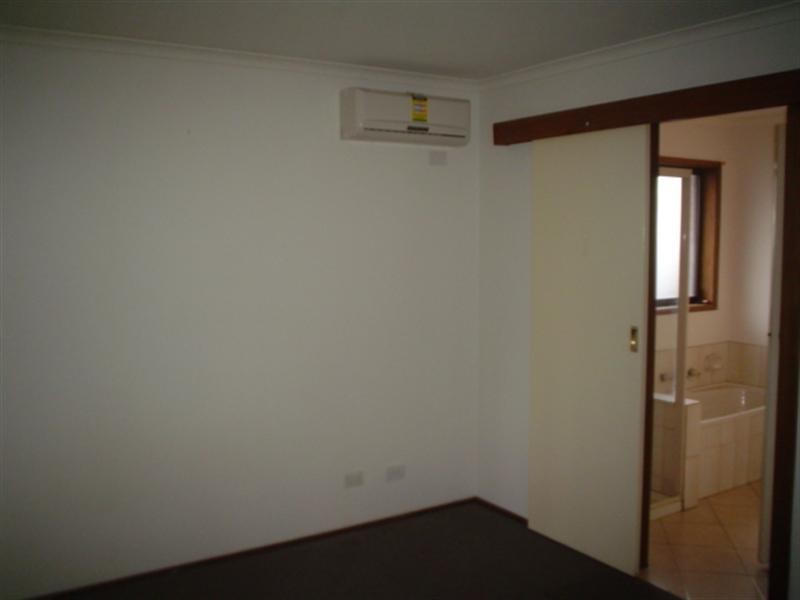 61 Balladonia Road, Rowville VIC 3178