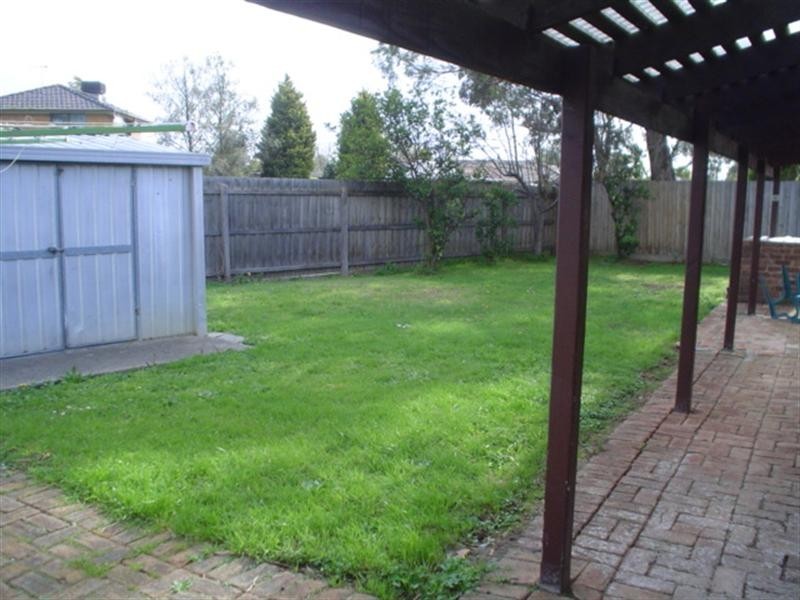 61 Balladonia Road, Rowville VIC 3178