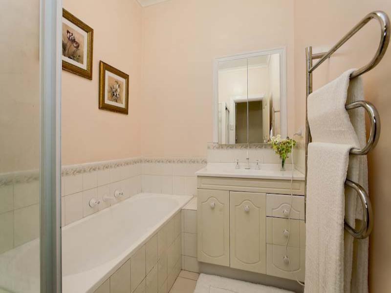 45 Doysal Avenue, Ferntree Gully VIC 3156